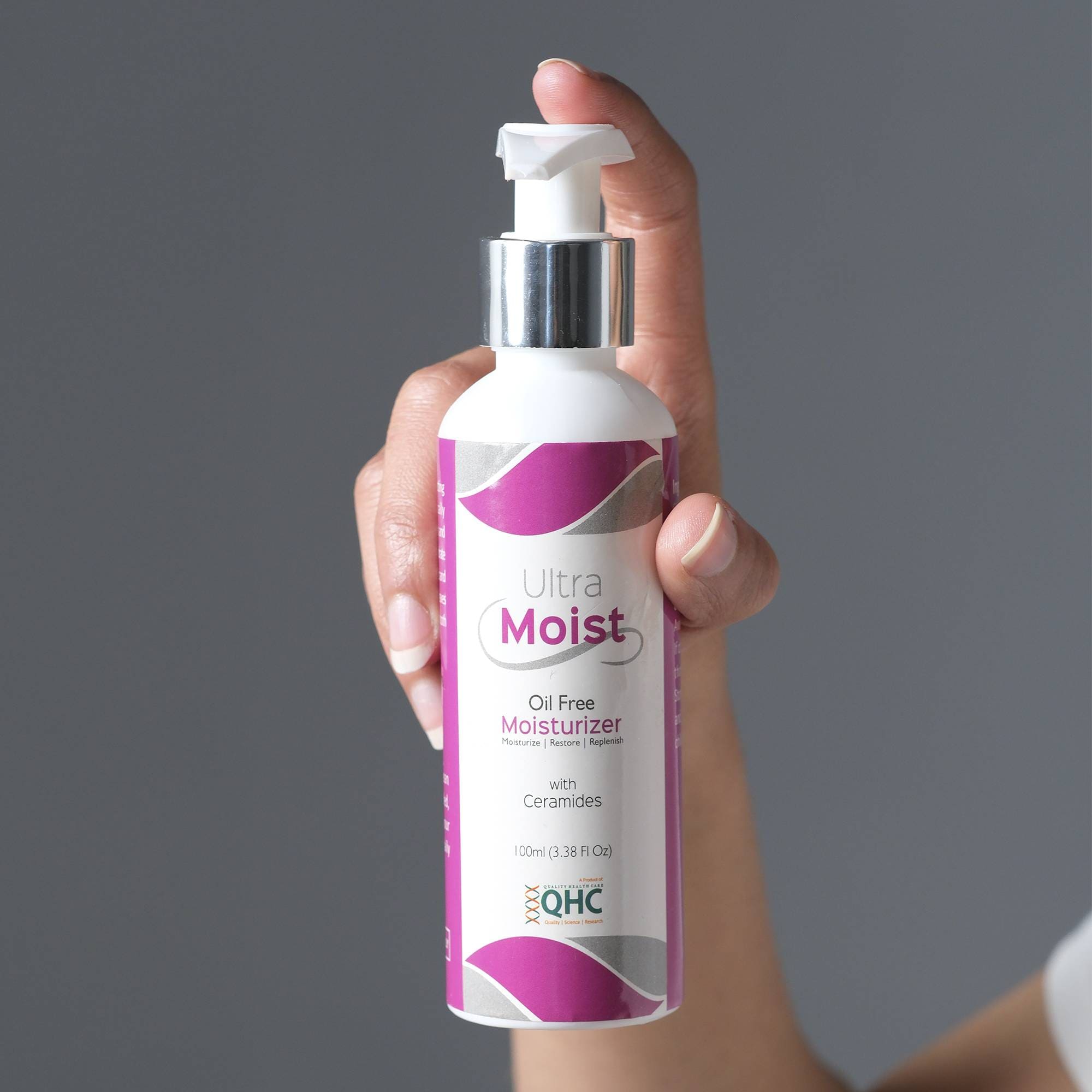 best oil free moisturizer in Pakistan, best moisturizer in Pakistan